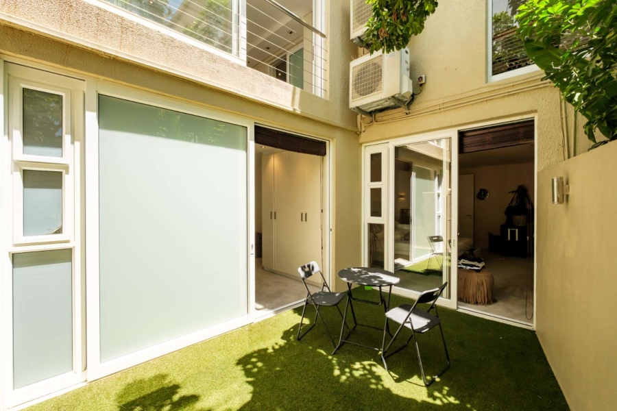 3 Bedroom Property for Sale in Green Point Western Cape